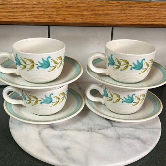 4 Sets of Franciscan Stoneware TULIP TIME Cup & Saucer - Picture 1 of 10